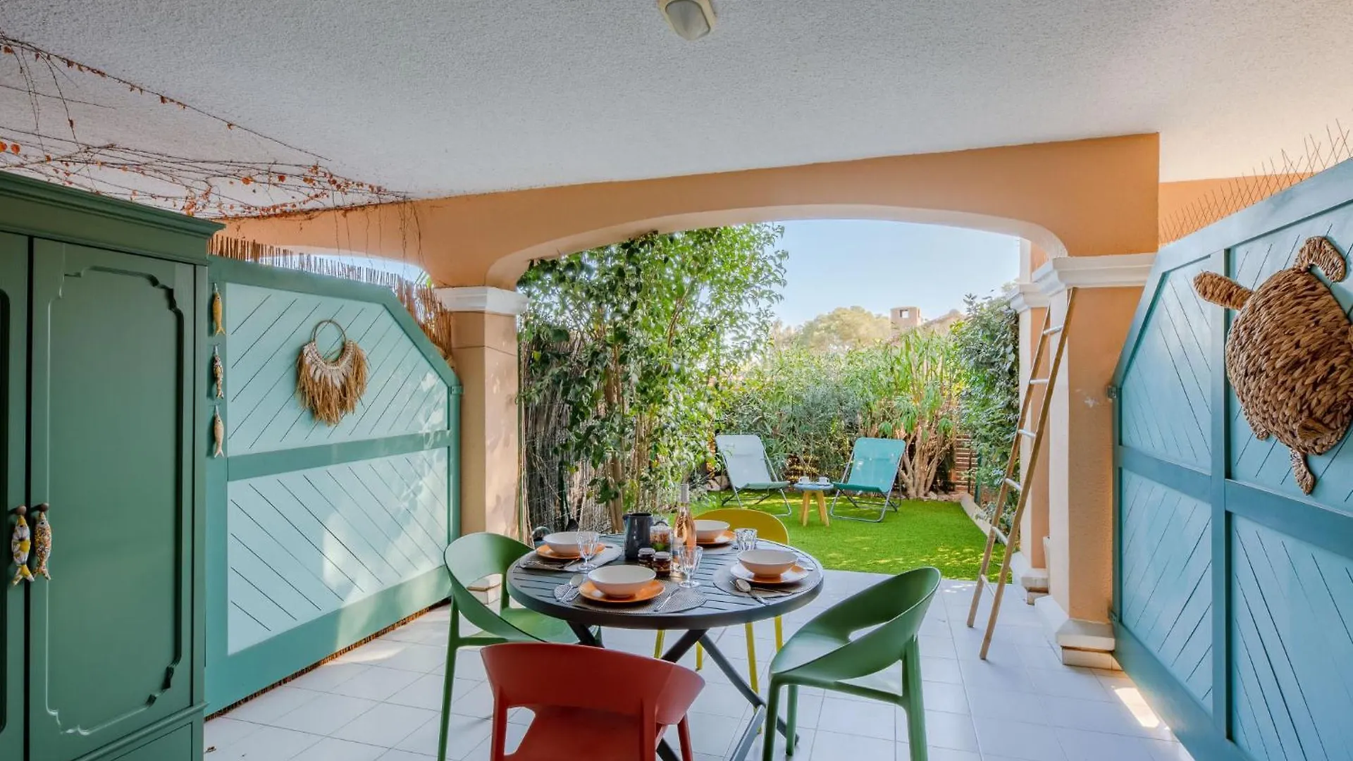 Apartment Les Calanques De Boulouris By Interhome Saint-Raphael   Saint-Raphael (Var)