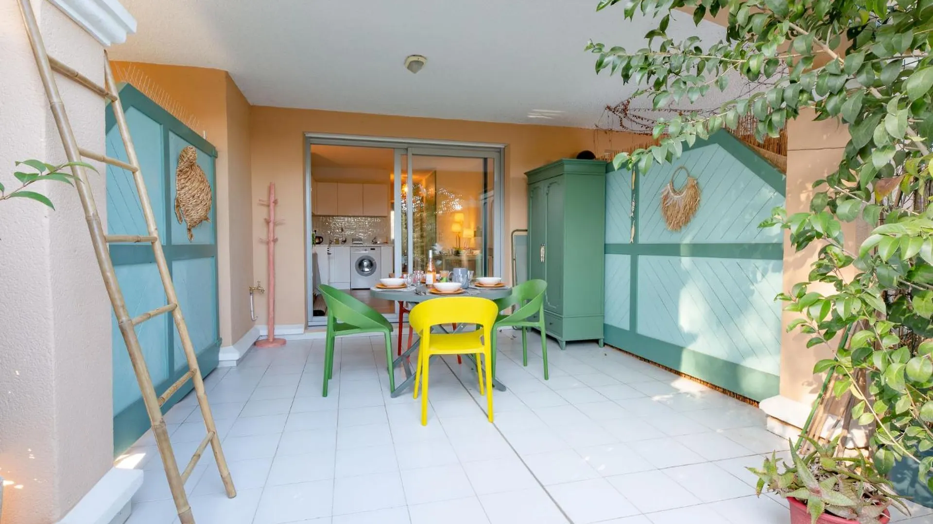 Apartment Les Calanques De Boulouris By Interhome Saint-Raphael  Saint-Raphael (Var)
