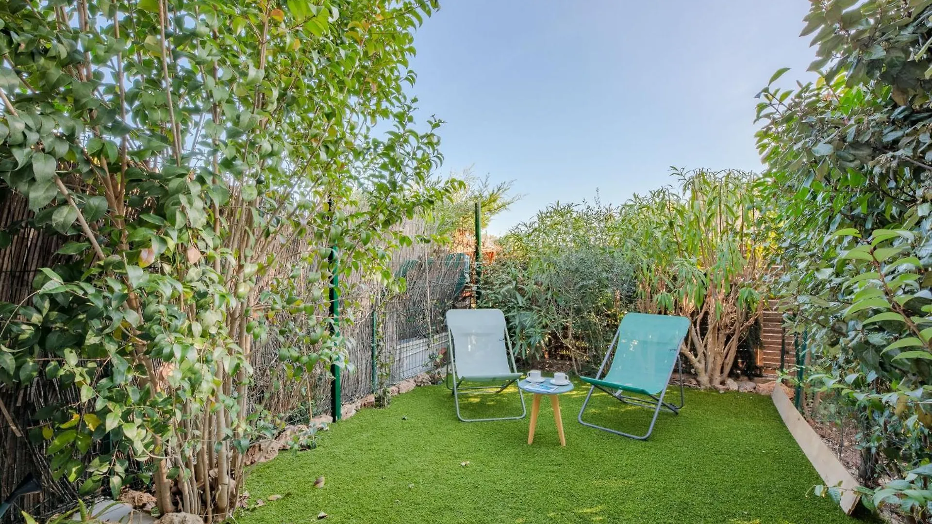 Apartment Les Calanques De Boulouris By Interhome Saint-Raphael